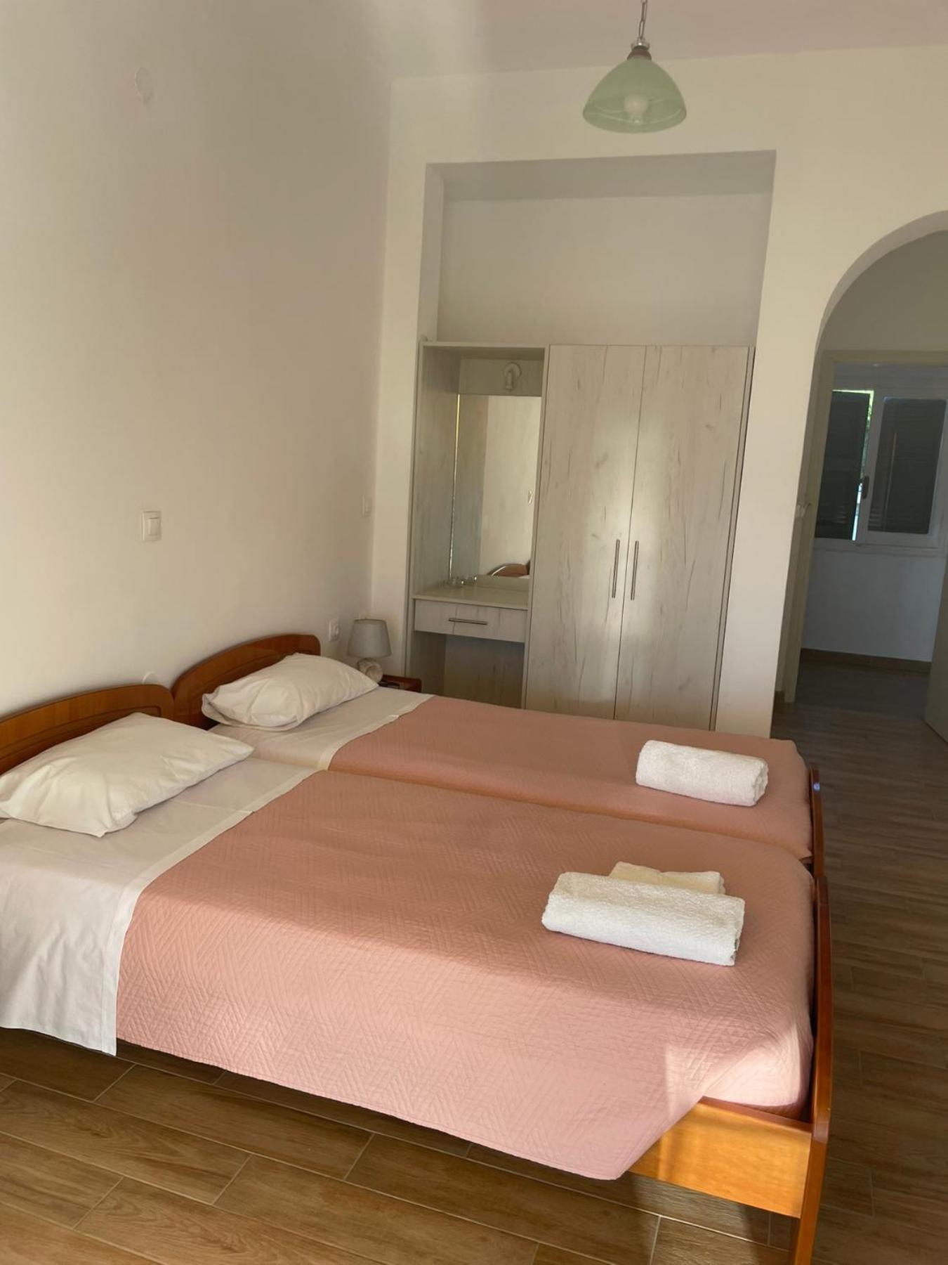 Nafsika Apartments Ájosz Jeórjosz Págon Kültér fotó
